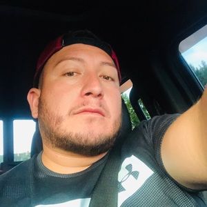 Meet your Posher, Luis